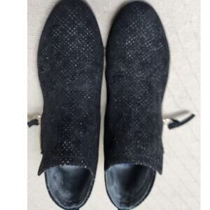 Dr. Scholl's Lifestyle Rate Zip Black Ankle Boot  Ideal for a range of occasions